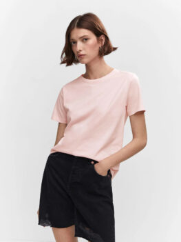 Nautica Women's Soft Cotton Graphic T-Shirt.