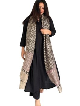 ANNI DESIGNER Women's Rayon Blend Straight Solid Kurta with Pant & Dupatta